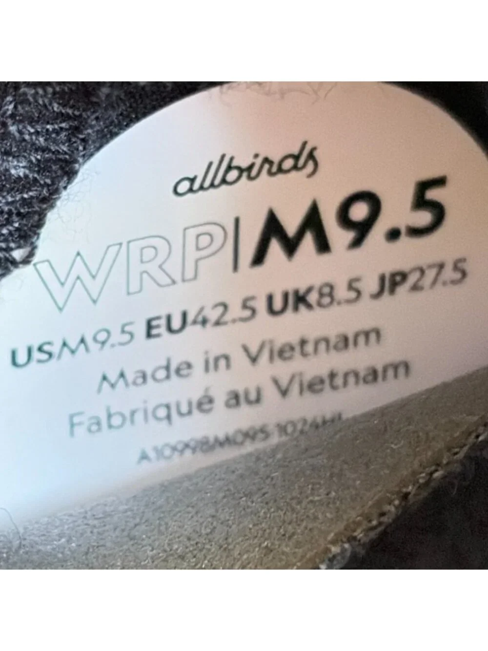 Allbirds Wool Runner Protect Mens Size 9.5 Black White Running Shoes Sneakers